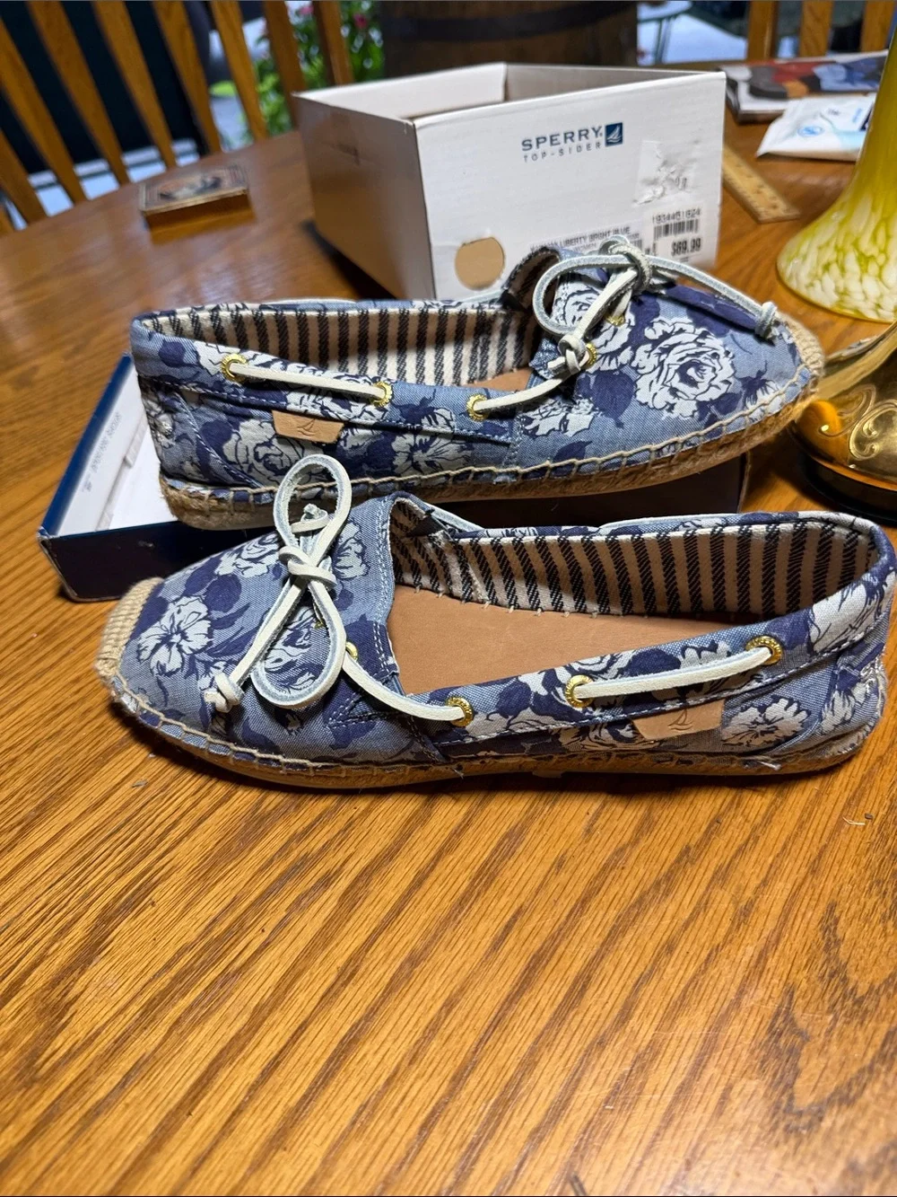 Sperry Navy and Light Blue Katama Liberty Women’s Shoes size 8M